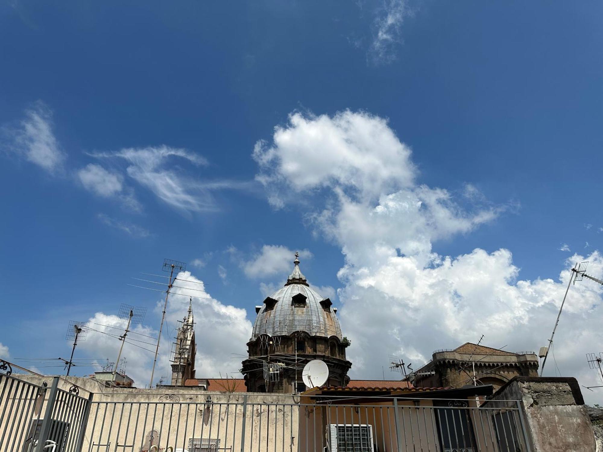 فيلا Vista Cattedrale نابولي الغرفة الصورة